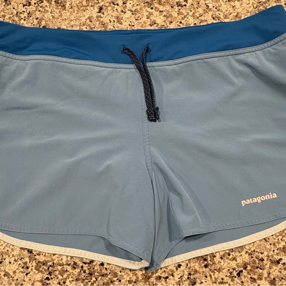 Patagonia Shorts - Picture 1 of 6